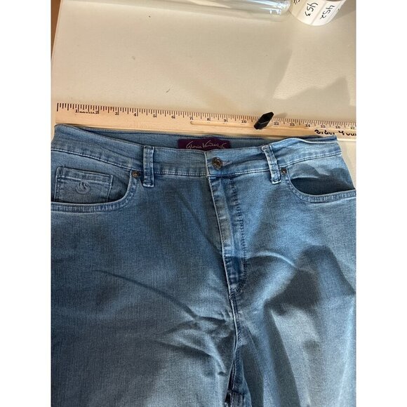 Gloria Vanderbilt Amanda Jeans Womens Size 10 Classic Fit Stretch - Picture 9 of 11